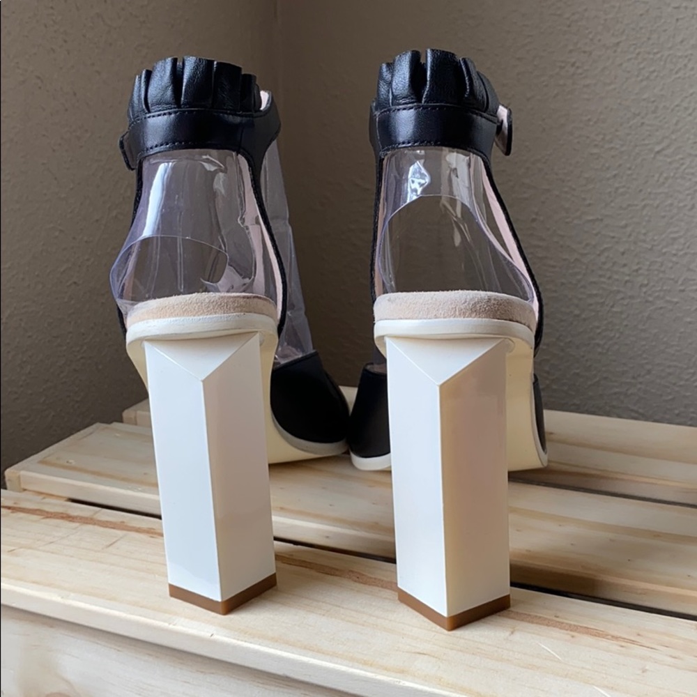 Chunky Heel - image 3